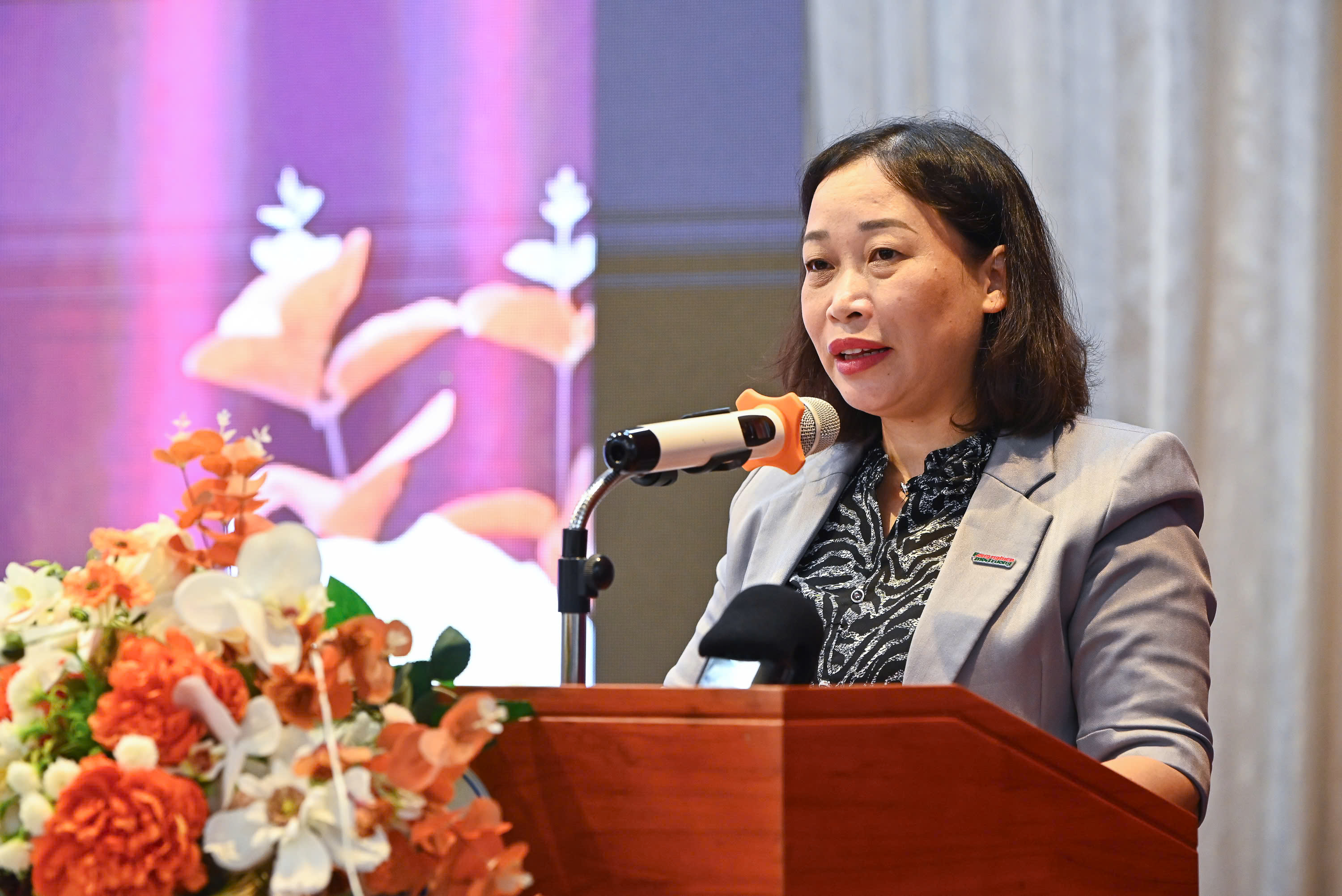 Bà Lương Thị Kiểm: 