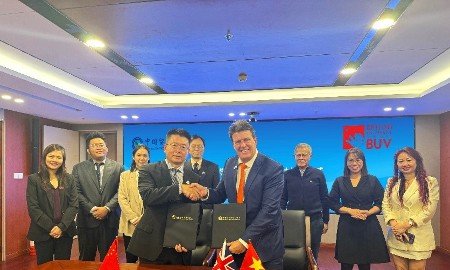 Trường Đại học Anh Quốc Việt Nam và Trung tâm Dịch vụ Trao đổi Học thuật Trung Quốc hợp tác chiến lược nhằm thúc đẩy trao đổi quốc tế