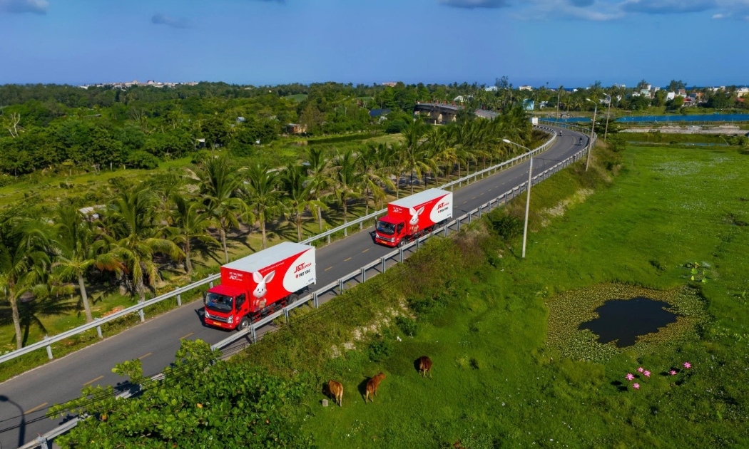 J&T Express nỗ lực kết nối buôn làng, mở lối phát triển nơi vùng biên viễn Chư Prông