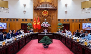 Thủ tướng yêu cầu đánh giá thận trọng đề xuất đầu tư kinh doanh đường sắt tốc độ cao Bắc – Nam