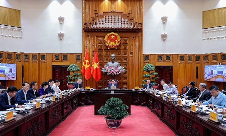 Thủ tướng yêu cầu đánh giá thận trọng đề xuất đầu tư kinh doanh đường sắt tốc độ cao Bắc – Nam