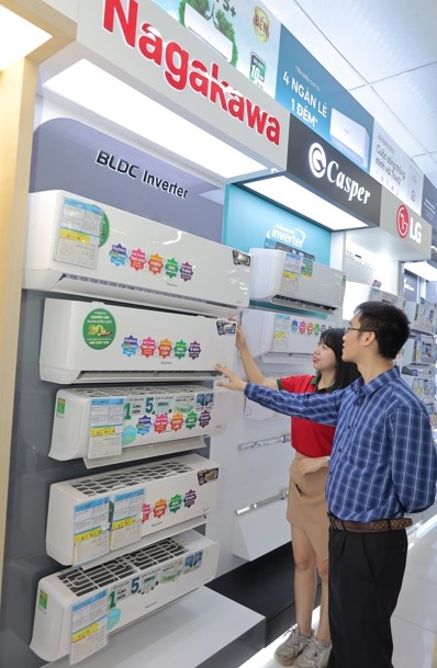 Sản phẩm của Nagakawa trưng bày và phân phối rộng rãi trong chuỗi siêu thị Điện Máy Xanh trên toàn quốc, thu hút người tiêu dùng bởi chất lượng BỀN.