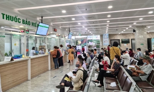 Người đang hưởng trợ cấp hằng tháng được nhà nước đóng bảo hiểm y tế