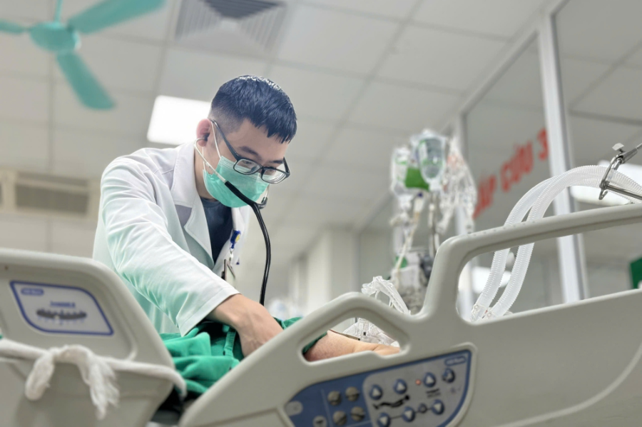 Bệnh nhân đang được điều trị tích cực tại Bệnh viện&nbsp;Bệnh Nhiệt đới Trung ương.