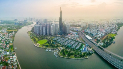 UOB forecasts Vietnam's 2025 growth at 7.7%