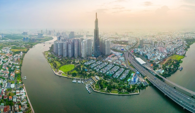 UOB forecasts Vietnam's 2025 growth at 7.7%