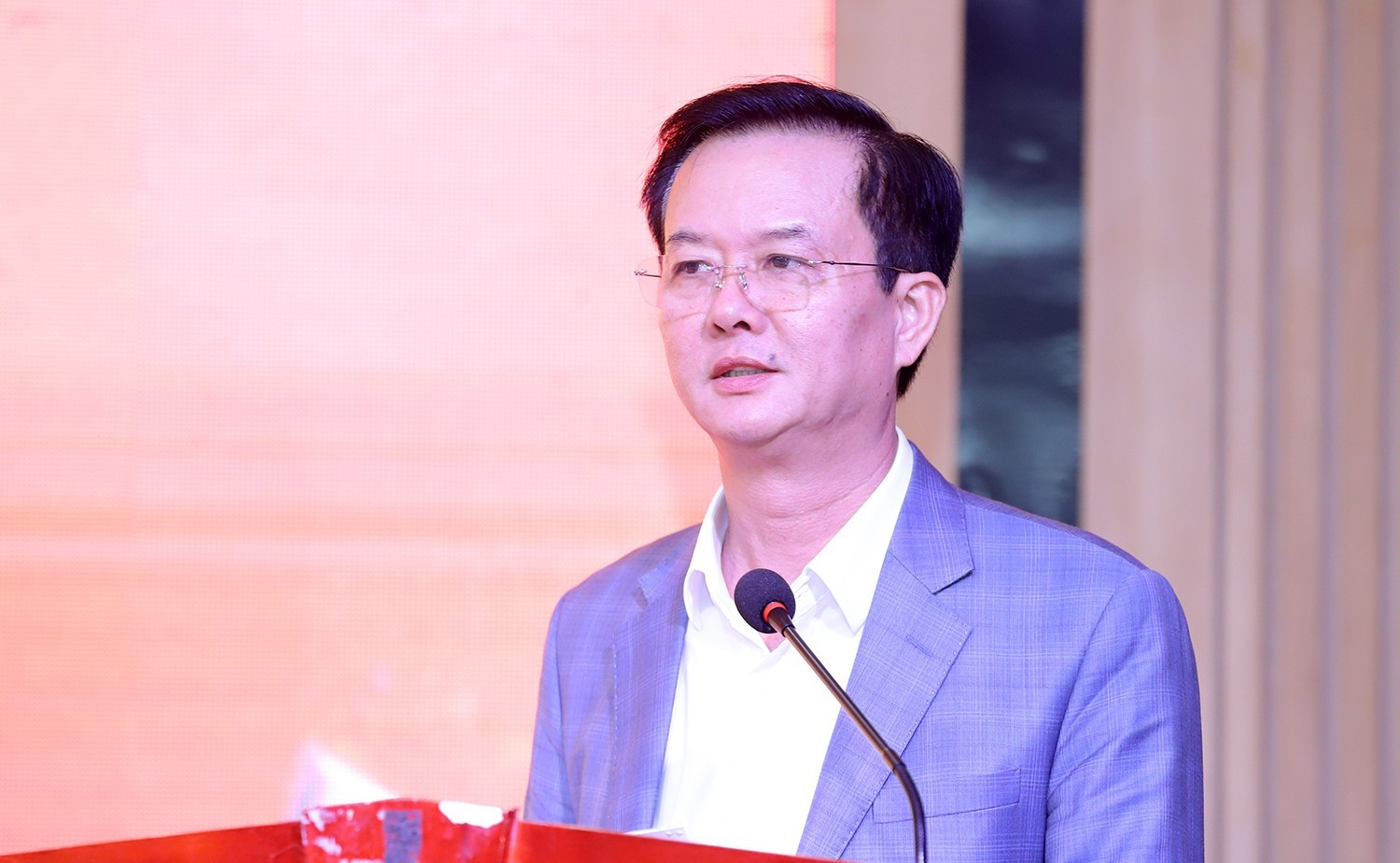 Phó Chủ tịch Thường trực UBND tỉnh Hà Tĩnh Trần Báu Hà phát biểu chỉ đạo tại Hội nghị tổng kết của ngành Công thương Hà Tĩnh năm 2025