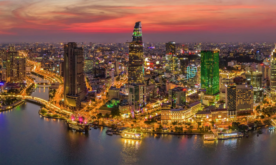 Chuyên gia HSBC: Tăng trưởng 2025 bền bỉ giữa biến động, tạo lực đẩy cho năm sau