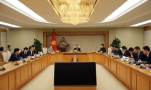Phó Thủ tướng Trần Hồng Hà yêu cầu siết chặt an ninh, an toàn hàng không trong giai đoạn cao điểm