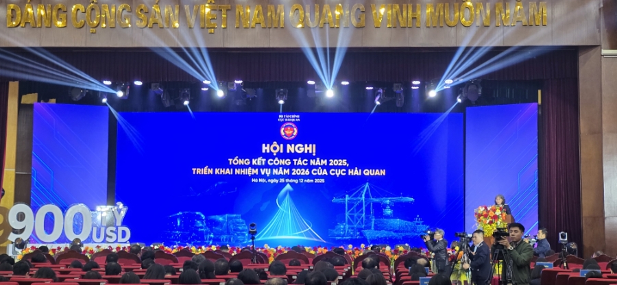 Lễ ghi nhận dấu mốc tổng trị giá xuất nhập khẩu của Việt Nam cán mốc 900 tỷ USD 