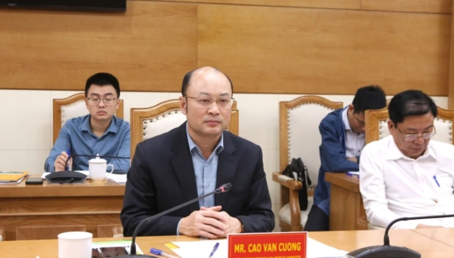 Phó Chủ tịch UBND tỉnh Thanh Hoá Cao Văn Cường phát biểu tại buổi làm việc.