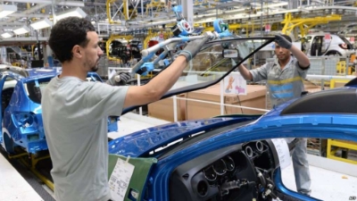 Phương Tây “copy” Trung Quốc để đưa các mẫu xe mới ra thị trường nhanh hơn