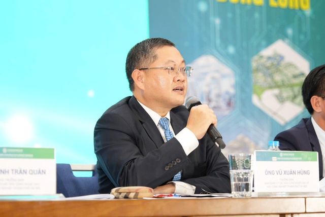 Ông Vũ Xuân Hùng, Trưởng ban Quản lý các Khu công nghệ cao và Khu công nghiệp Thành phố Hà Nội. Ảnh: VGP