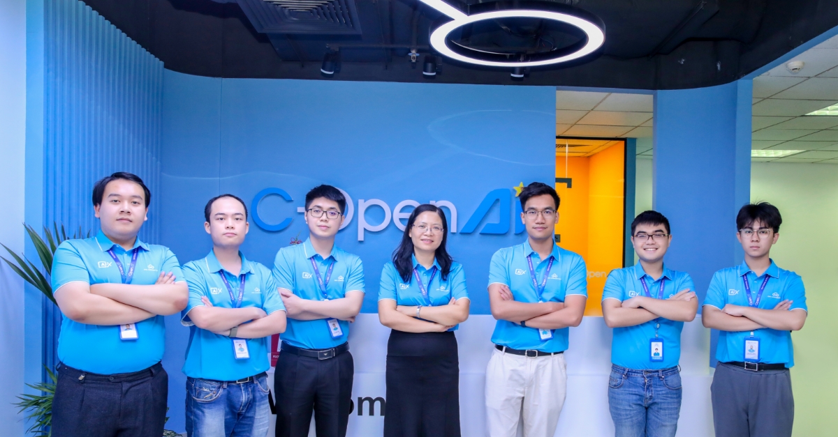 Nhóm&nbsp;&nbsp;nghiên cứu Bộ chuẩn đánh giá VLegal - Bench của nhóm nghiên cứu C-OpenAI