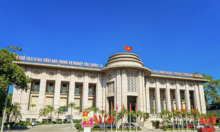 Dự báo sẽ có hai đợt nâng trần lãi suất huy động năm 2026 tăng 0,5%, tác động đến chứng khoán thế nào?
