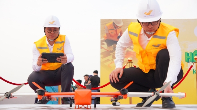 Vietnam pilots UAVs in medical transport