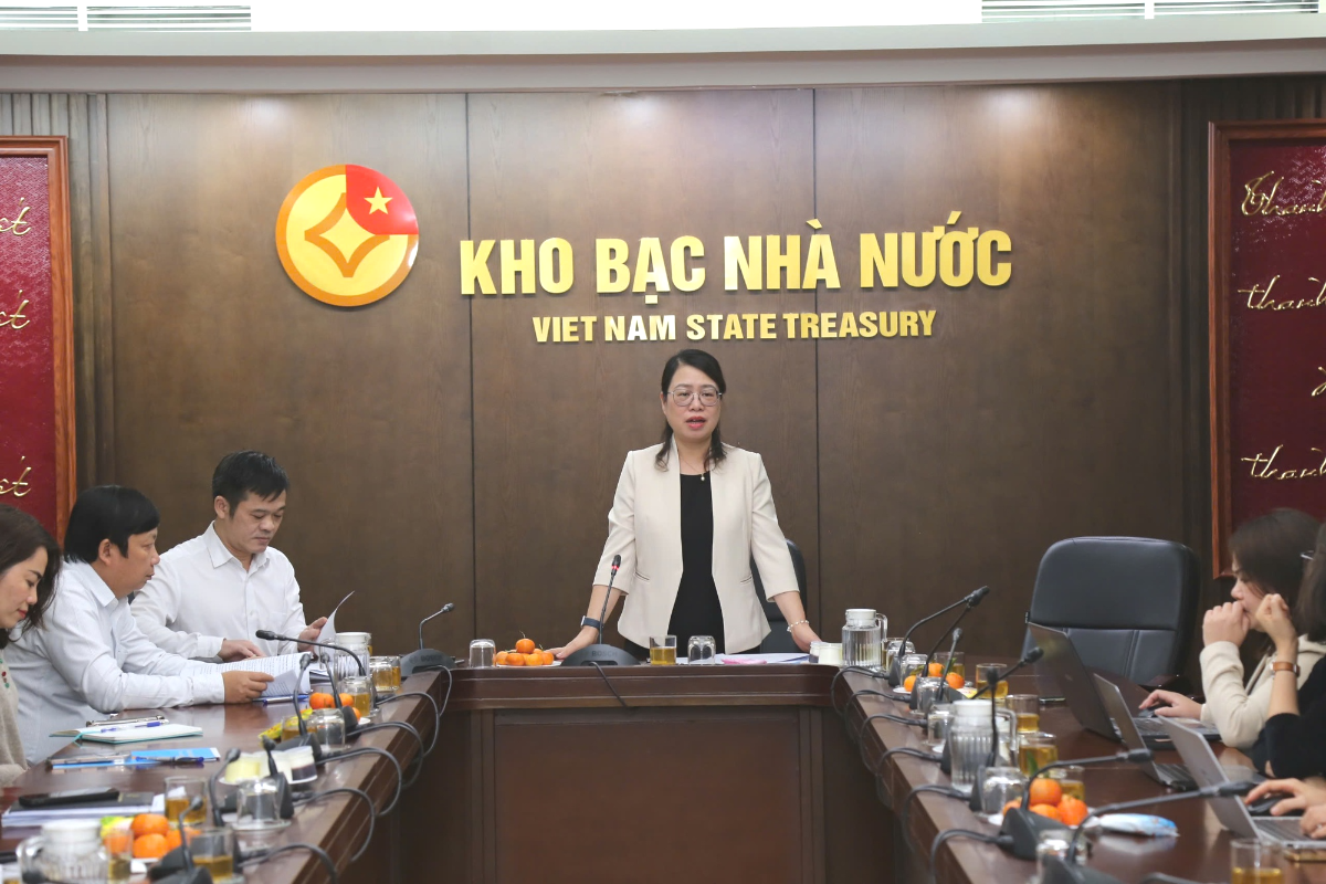 Bà Ngô Thị Nhung, Phó Giám đốc Kho bạc Nhà nước chia sẻ thông tin 