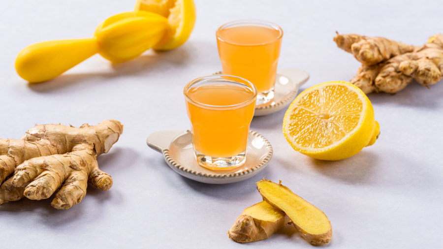 Chúng ta hoàn toàn có thể tự làm ginger shot tại nhà.