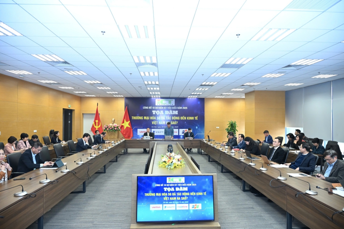 Câu lạc bộ Nhà báo Công nghệ thông tin Việt Nam (ICT Press Club) công bố 10 sự kiện ICT tiêu biểu năm 2025 - Ảnh: Minh Sơn.