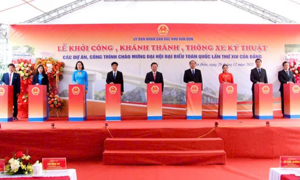 Đặc khu Vân Đồn khởi công, khánh thành, thông xe kỹ thuật các dự án, công trình Chào mừng Đại hội đại biểu toàn quốc lần thứ XIV của Đảng. Ảnh: QMG