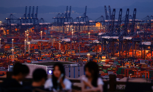 Sau khi Mỹ áp thuế quan, nhiều nước cũng siết nhập khẩu hàng Trung Quốc