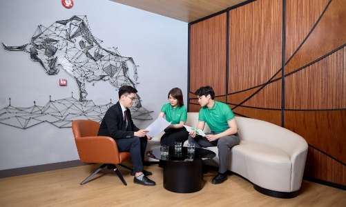 Cổ phiếu chứng khoán nào đáng mua trong nhóm dẫn đầu?