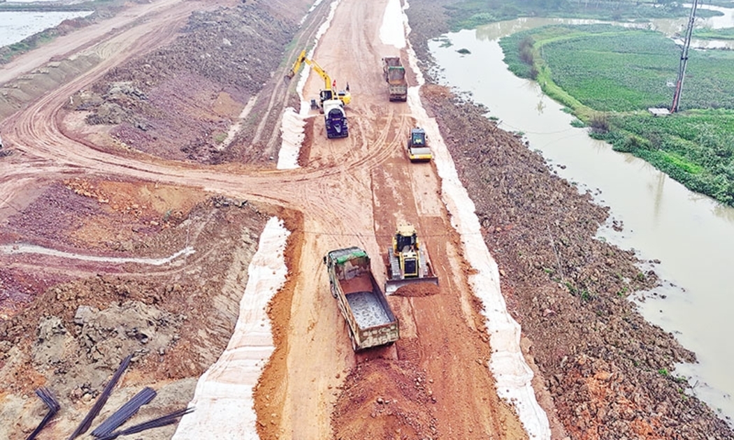 Giải ngân vốn đầu tư công đạt gần 70% kế hoạch trước thềm năm mới