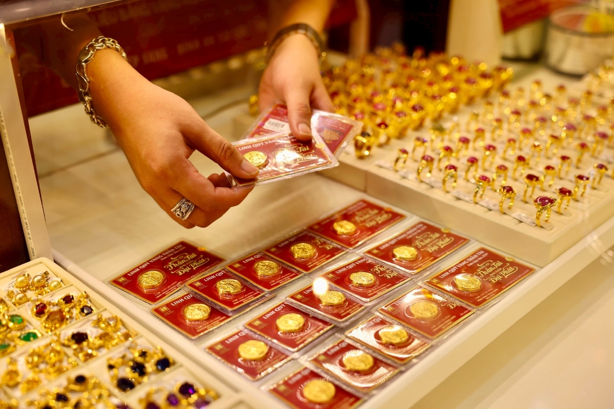 Giá vàng miếng bán ra đồng loạt niêm yết ở mức 158,8 triệu đồng/lượng.
