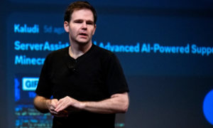 Giám đốc Điều hành Groq Jonathan Ross phát biểu tại Hội nghị thượng đỉnh GenAI ở San Francisco, California, Hoa Kỳ, vào ngày 30/5/2024.