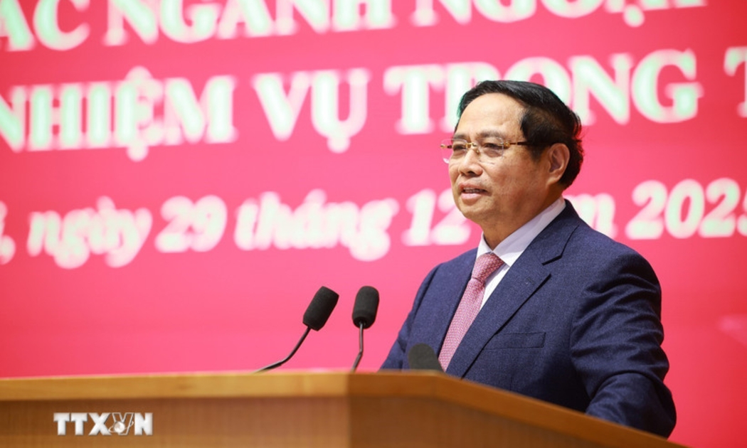 hủ tướng Phạm Minh Chính chỉ đạo Hội nghị tổng kết công tác ngành ngoại giao năm 2025 và phương hướng, nhiệm vụ năm 2026. Ảnh: TTXVN.