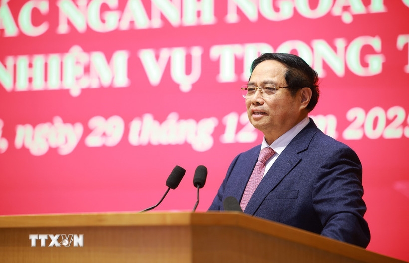 hủ tướng Phạm Minh Chính chỉ đạo Hội nghị tổng kết công tác ngành ngoại giao năm 2025 và phương hướng, nhiệm vụ năm 2026. Ảnh: TTXVN.