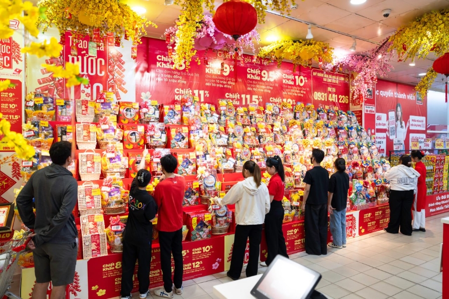Hơn 3.000 giỏ quà Tết giá chỉ từ 99.000 đồng được giới thiệu đến người tiêu dùng.
