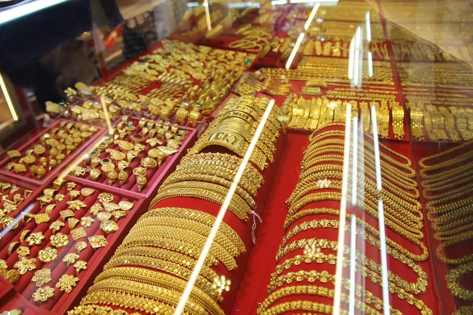Năm nhóm chế tài xử phạt kinh doanh vàng sai quy định