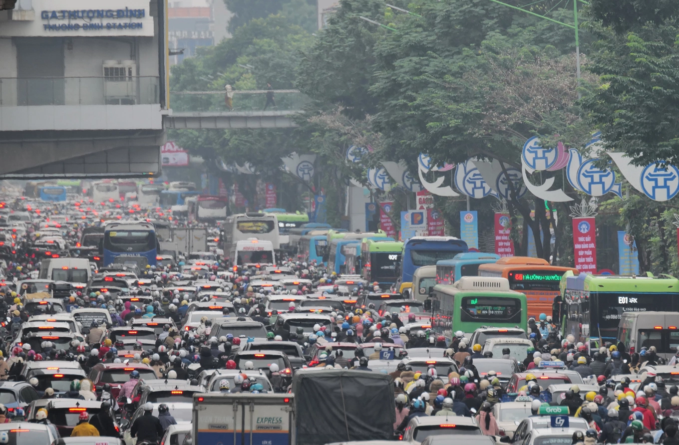 Kế hoạch cũng nêu các giải pháp về chuyển đổi phương tiện giao thông xanh và bảo vệ môi trường không khí.