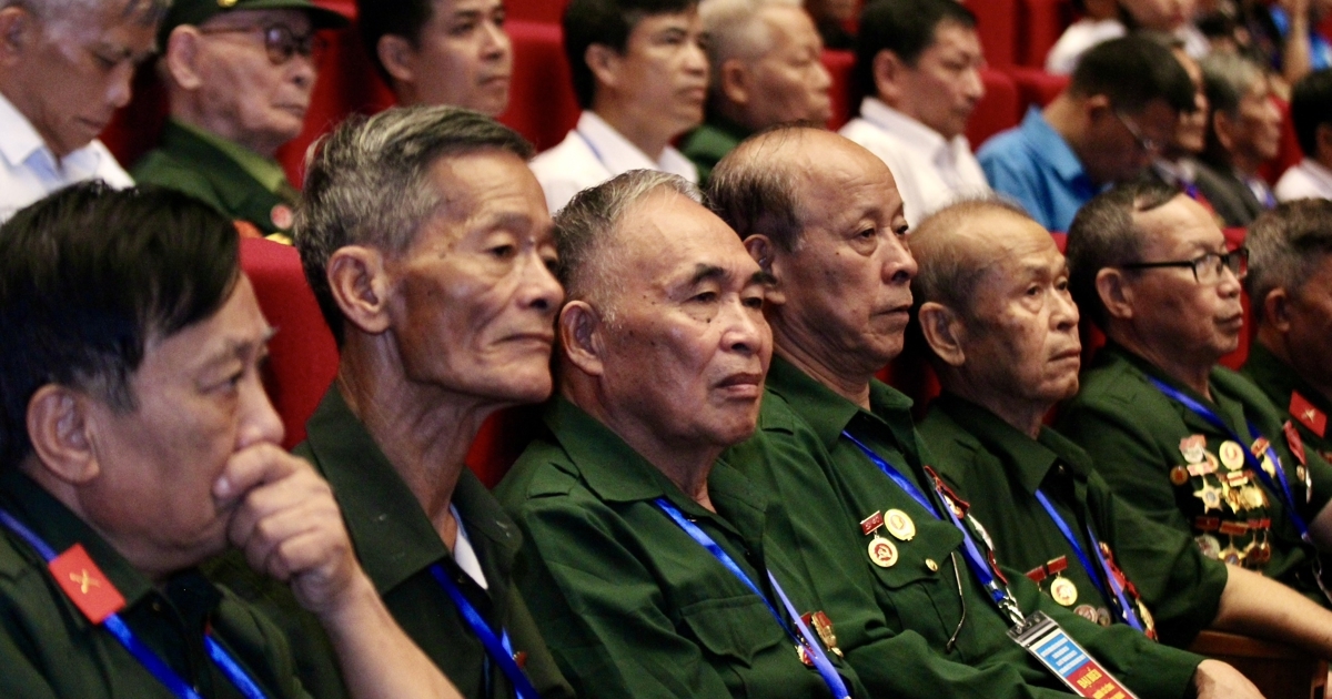 Người có công với cách mạng. Ảnh: Mạnh Dũng.