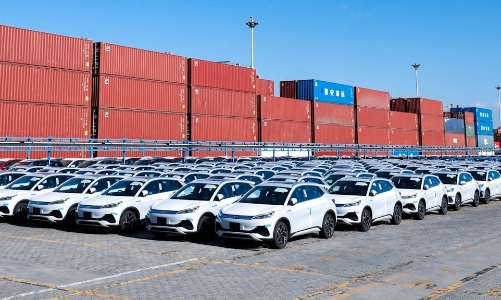 Xe Trung Quốc thống trị doanh số toàn cầu năm 2025: Căng thẳng có thể leo thang