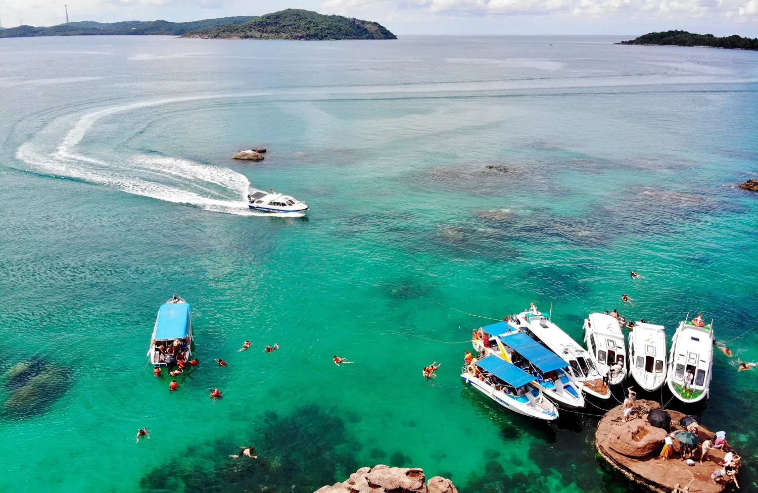 Đảo Ngọc Phú Quốc cũng ghi nhận tỷ lệ lấp đầy kỷ lục 99% trên các ứng dụng đặt phòng dịp Tết Dương lịch.