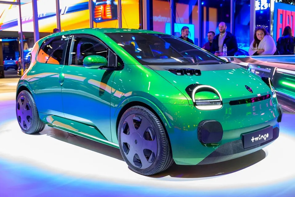 <i>Mẫu concept điện nhỏ gọn Renault Twingo. Ảnh: Getty Images.</i>