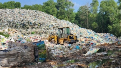 Hanoi ramps up efforts to clear air and waste pollution hurdles