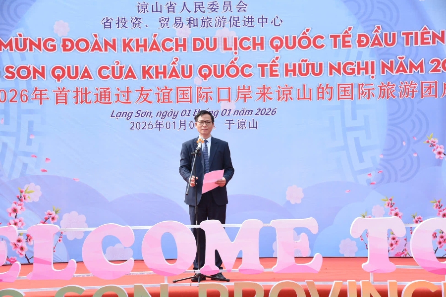 Ông Hoàng Xuân Thuận: 