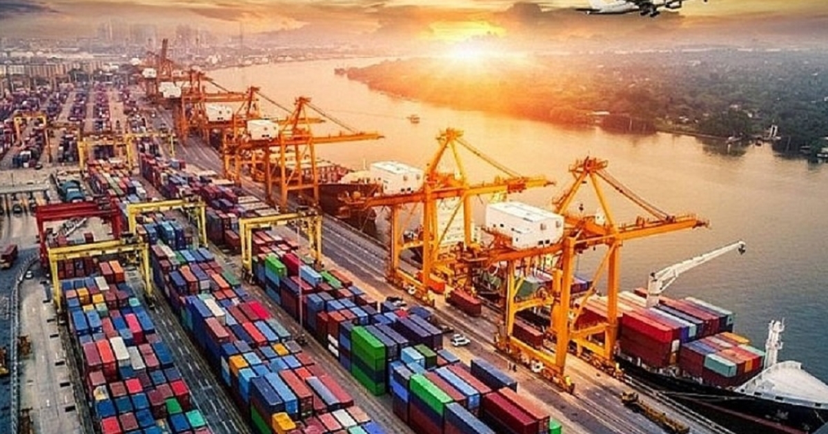 Xuất nhập khẩu năm 2025 cán đích kỷ lục hơn 930 tỷ USD