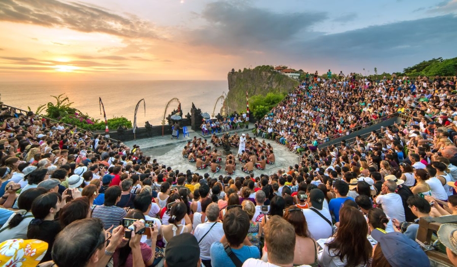 Bali đang đưa ra các biện pháp nhằm hạn chế các hệ lụy của tình trạng du lịch đại trà.