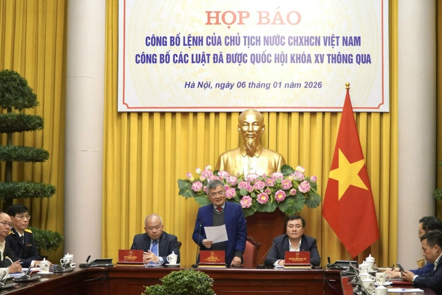 Văn phòng Chủ tịch nước đã công bố lệnh của Chủ tịch nước công bố Luật Thương mại điện tử cùng 11 luật khác vừa được Quốc hội thông qua.