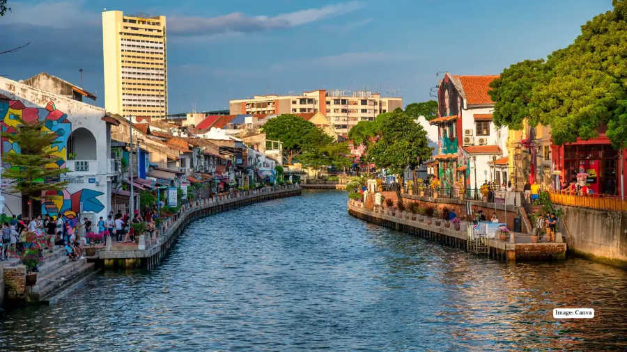 Năm&nbsp;2026, Malaysia đặt mục tiêu thu hút 47 triệu lượt khách quốc tế và mang về doanh thu 80 tỉ USD.