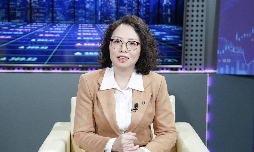  Tiến Sĩ Tạ Thanh Bình, Tổng giám đốc Tổng công ty Lưu ký và Bù trừ Chứng khoán Việt Nam (VSDC). 