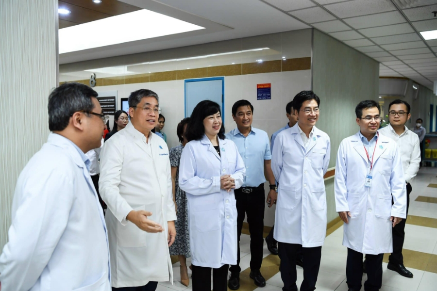 Bộ Y tế sẽ chỉ quản lý trực tiếp các bệnh viện đa khoa, chuyên khoa cấp chuyên sâu kỹ thuật cao, đầu ngành. Ảnh: Phương Thảo.