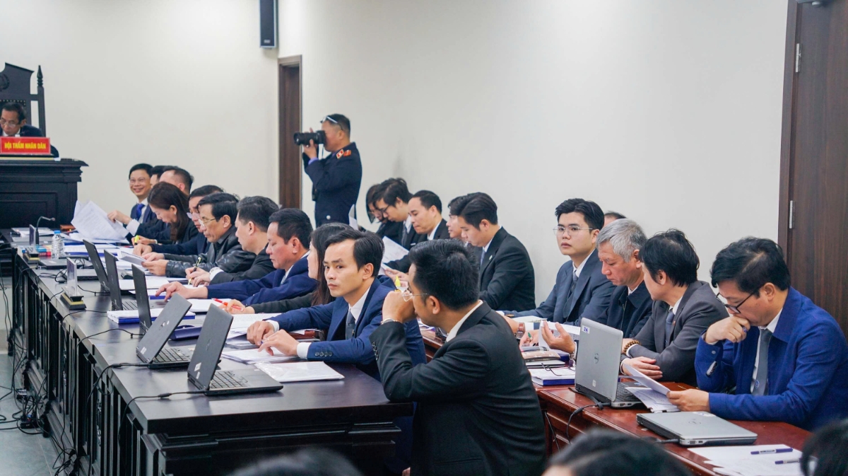 Luật sư tham gia tố tụng trong các phiên tòa hình sự.