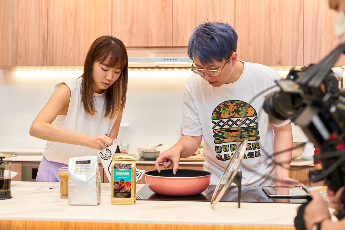 Giờ đây, chủ quản nền tảng có trách nhiệm xác thực điện tử danh tính người livestream, thiết lập cơ chế tiếp nhận và giải quyết phản ánh.