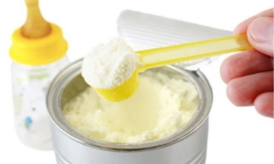 Bộ Y tế đề nghị Nestlé Việt Nam rà soát sữa bột bị thu hồi ở Đức