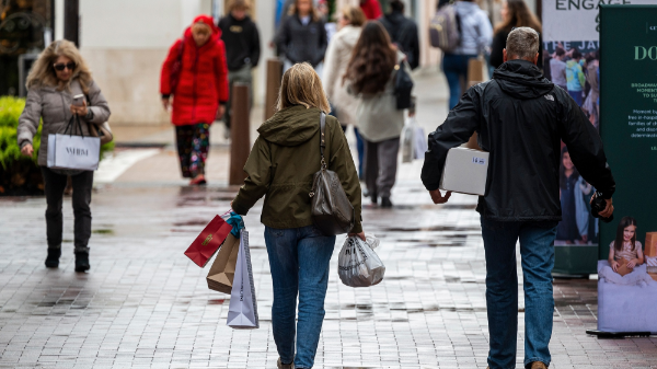 Vì sao thuế quan không khiến lạm phát ở Mỹ tăng mạnh?